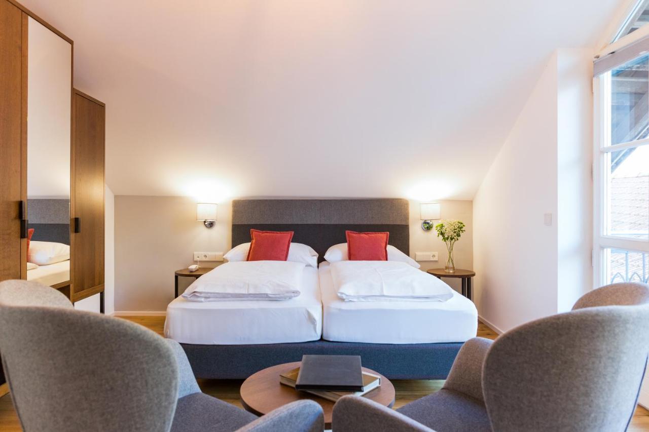 Hotel Teutschhaus Cortina Sulla Strada Del Vino Kültér fotó